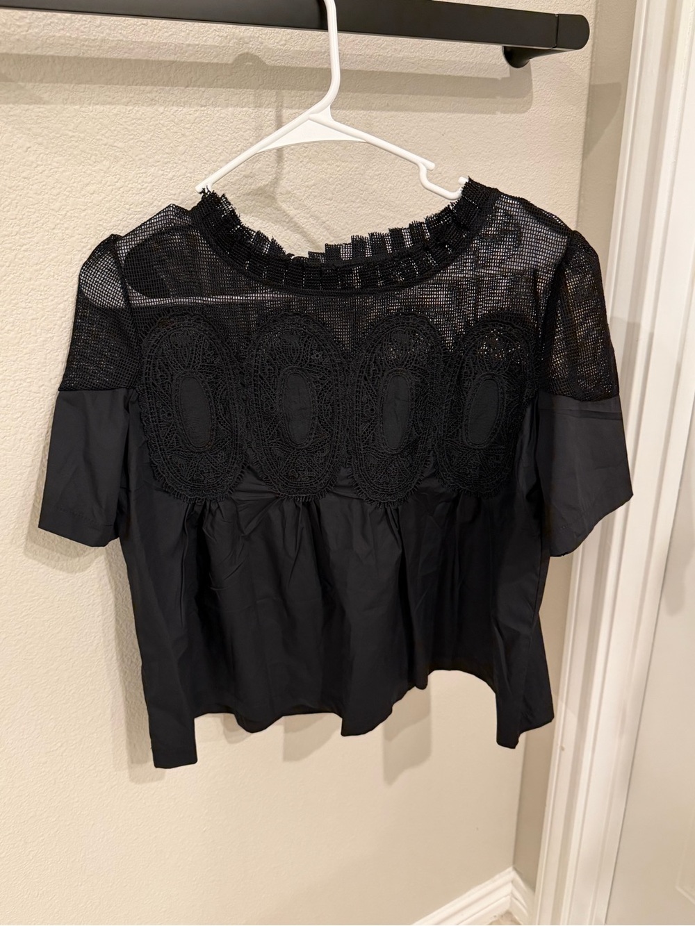 Black Lace Yoke Short Sleeve Top